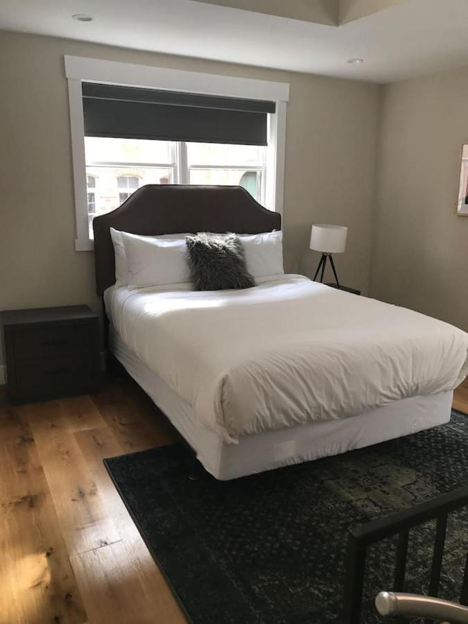 Renovated & Modern Home In Downtown Philly 필라델피아 외부 사진