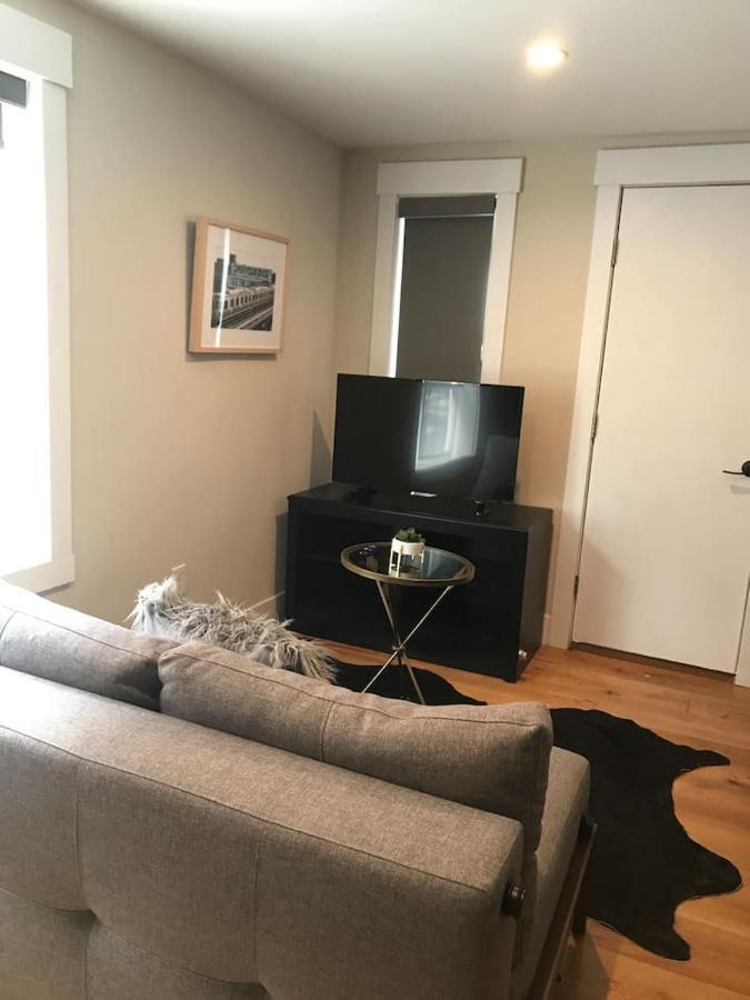Renovated & Modern Home In Downtown Philly 필라델피아 외부 사진
