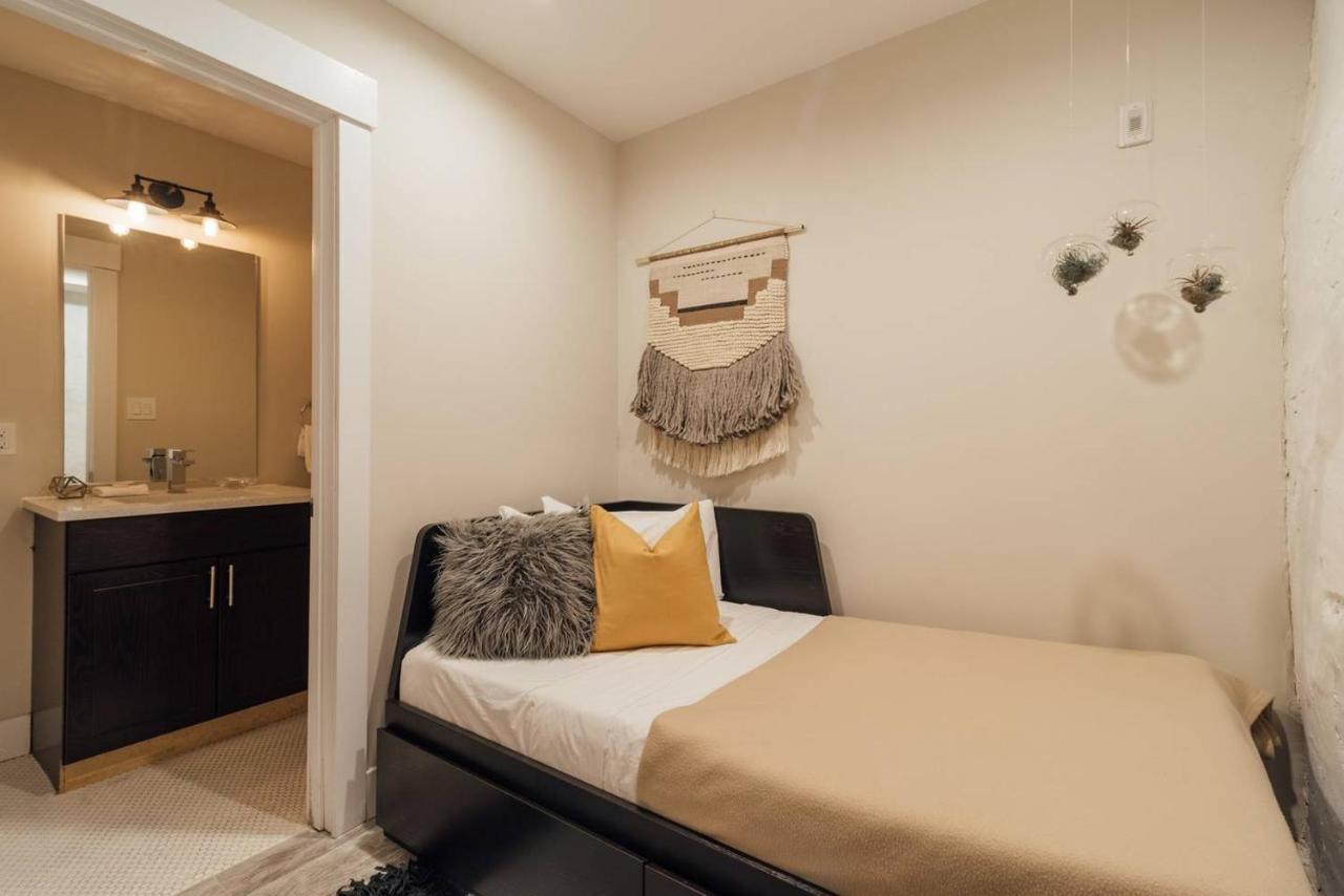 Renovated & Modern Home In Downtown Philly 필라델피아 외부 사진