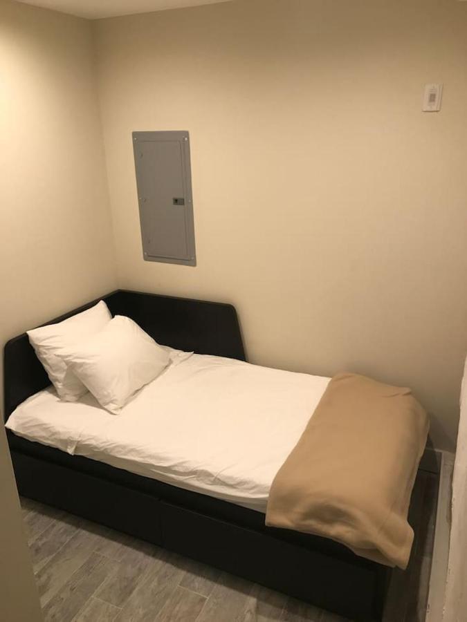 Renovated & Modern Home In Downtown Philly 필라델피아 외부 사진